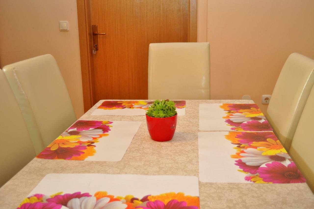 Apartments Ivica Makarska Exterior foto